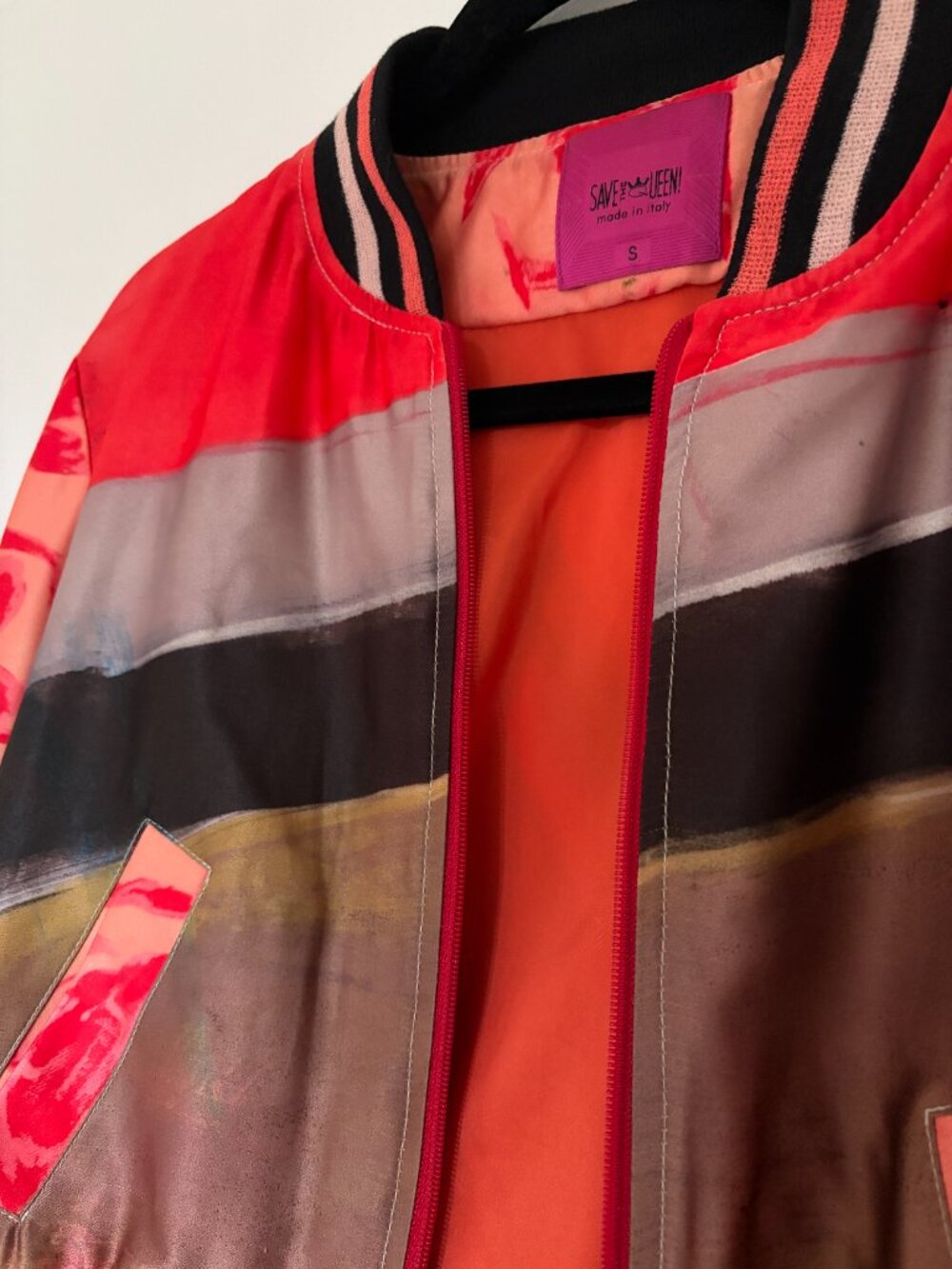One of a Kind multicolor woman's bomber jacket size small - Picture 2 of 6